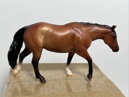 Breyer Stablemates Quarter Horse Deluxe Horse Collezione 2025 Nuovo Sciolto - Foto 2 di 8