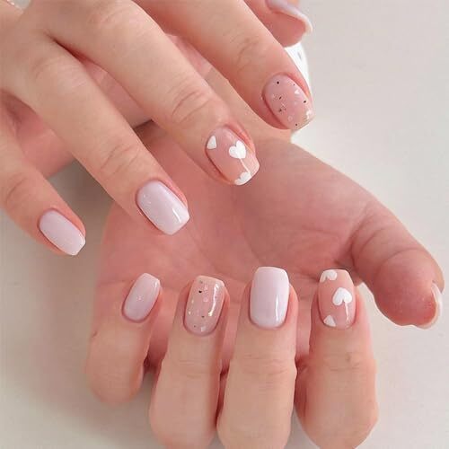 Heart Press on Nails Short Square Heart Fake Nails Valentines Day Heart Nails-W - Bild 1 von 7