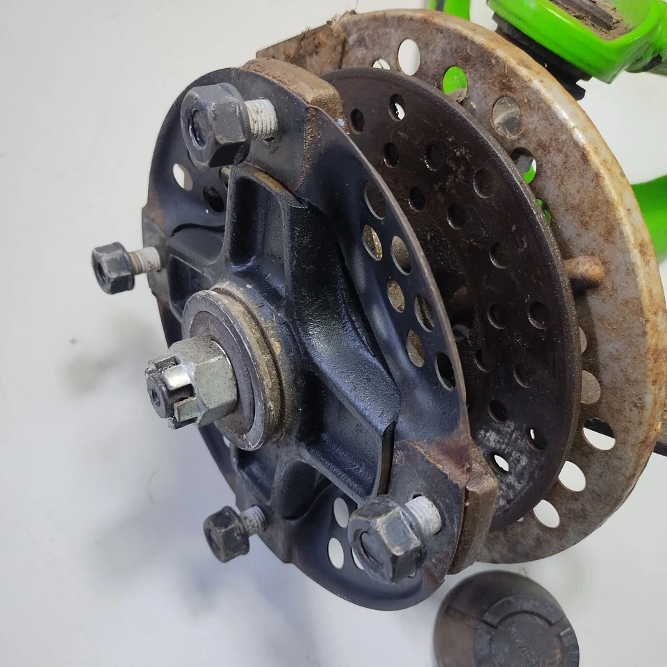 Kawasaki Mojave250 2000 pinza de cubo de husillo brazo delantero izquierdo Foto 2 de 4