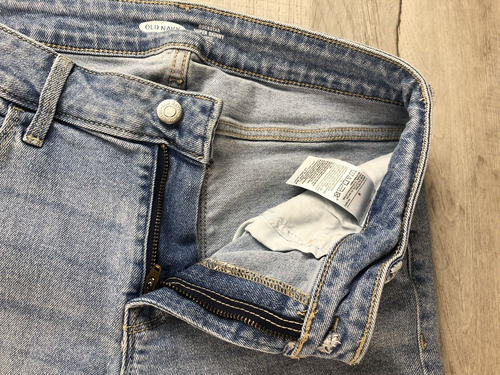 Old Navy Rockstar Capris Jeans Super Skinny Ankle Mid-Rise Bleached Womens 6 - Picture 10 of 19