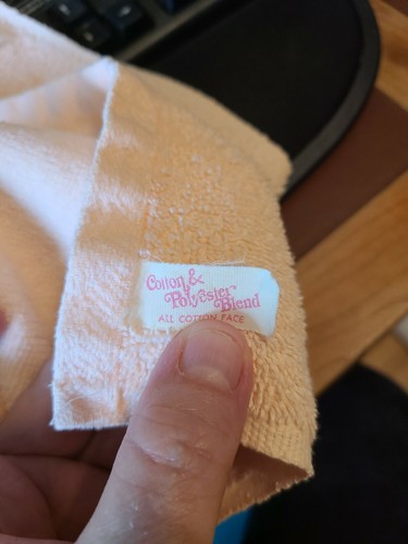Vntg Saturday Knight LTD Hand Towel Peach Flowers - Picture 4 of 5