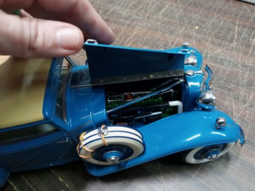 Vtg Danbury Mint 1929 Cord L-29 Special Coupe 1:16 Scale Diecast Model Car Box - Picture 9 of 10