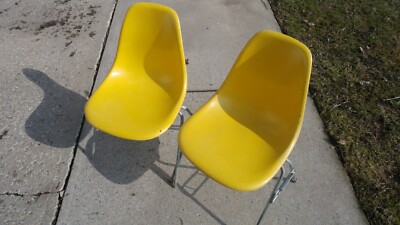 ORIGINAL VINTAGE YELLOW EAMES HERMAN MILLER DSS SIDE CHAIR