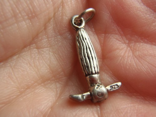 Sterling Silver Pickaxe Axe Charm Solid 925 Silver Free Shipping - 第 2/18 張圖片