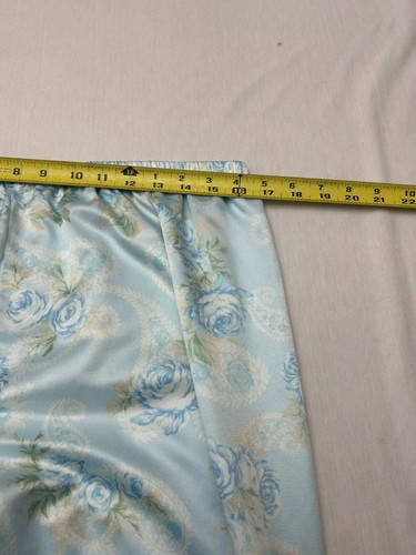 Miss Elaine Satin Pajama Set Blue Flower Pattern size small - Picture 9 of 9