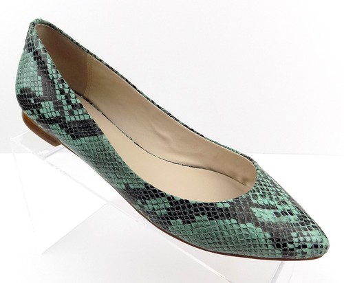 C Wonder Women's Shoes Size 8.5 Ballet Flats Green Faux Snakeskin Design - Picture 1 of 12