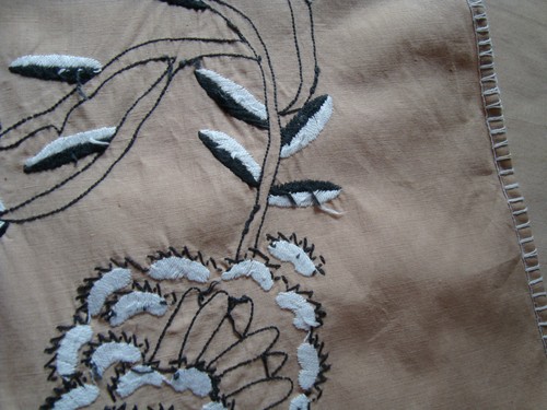 Vintage Beautiful hand- embroidered beige Big Tablecloth №34 - Picture 12 of 12