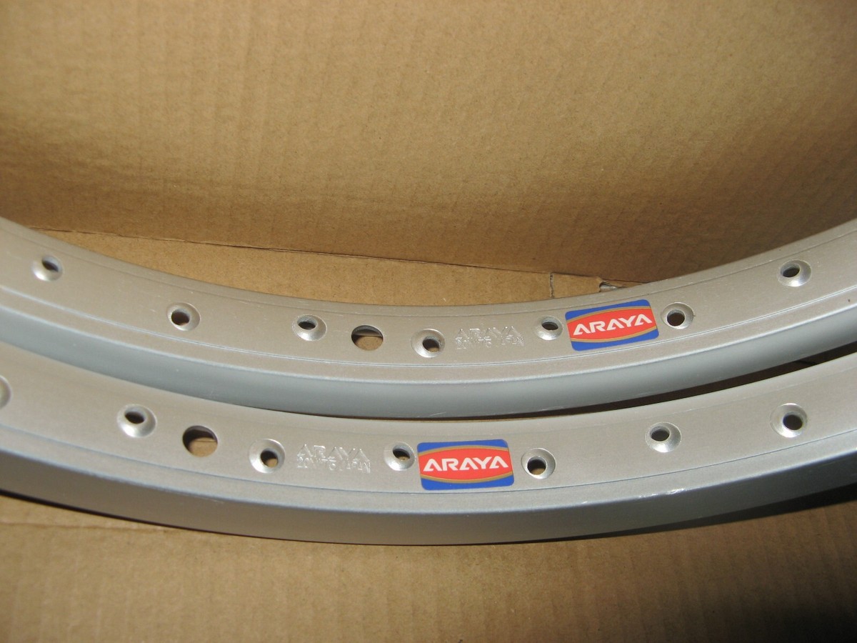 NOS a pair of Araya 7X rims Vintage Old School BMX Freestyle NOS a pair of Araya 7X rims Vintage Old School BMX Freestyle
