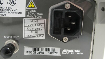 Advantest R3561L CDMA test source unit covers 50 MHz to 2 Advantest R3561L CDMA test source unit covers 50 MHz to 2