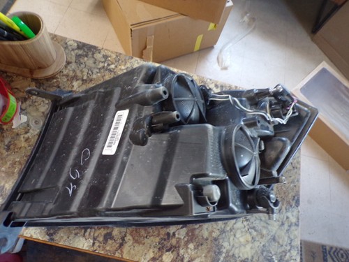 2012-2018 Ram 2500-3500 Front Left Driver Side Headlight, ID 68096439AJ13DS used - Picture 2 of 12
