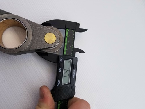 John Deere RE53420 Rocker Arm - Picture 7 of 8