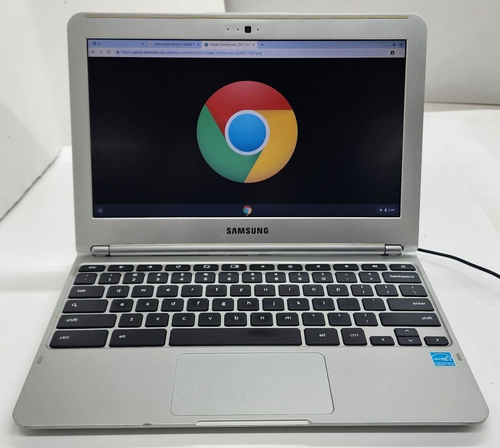 Samsung Chromebook XE303C12-A01US ARMv7 rev 4 (v71) 2GB RAM 1GB eMMC + 16GB SSD - Picture 1 of 9