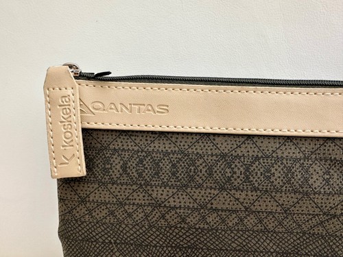 QANTAS BUSINESS CLASS AMENITY KIT BY KOSKELA, NEW, SEALED - Picture 2 of 2
