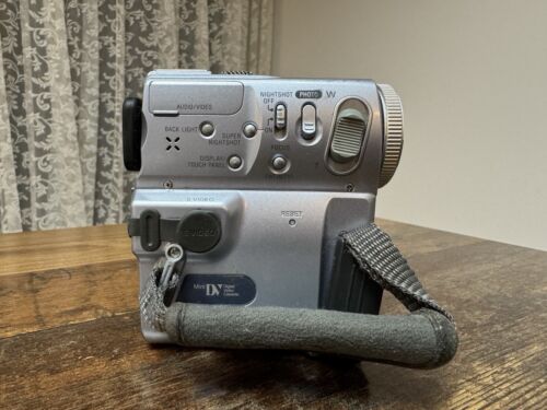 Sony DCR-PC8E Handycam Camcorder - MiniDV Videokamera - Bild 6 von 10