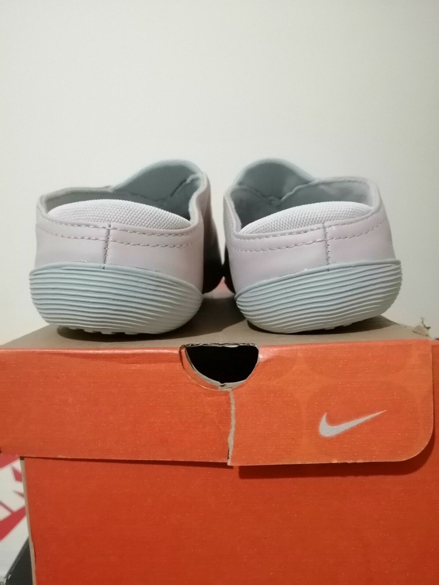 NIKE KYOTO MULE WOMENS SIZE UK 6 PETAL WHITE NEUT GREY VINTAGE 2003 NEW IN BOX