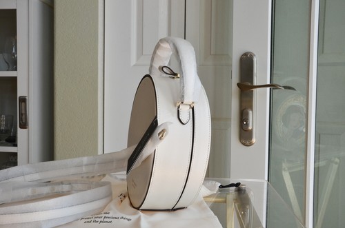 Kate Spade KF814 Disney X Kate Spade New York Snow White 3d Mirror Crossbody - Picture 4 of 11