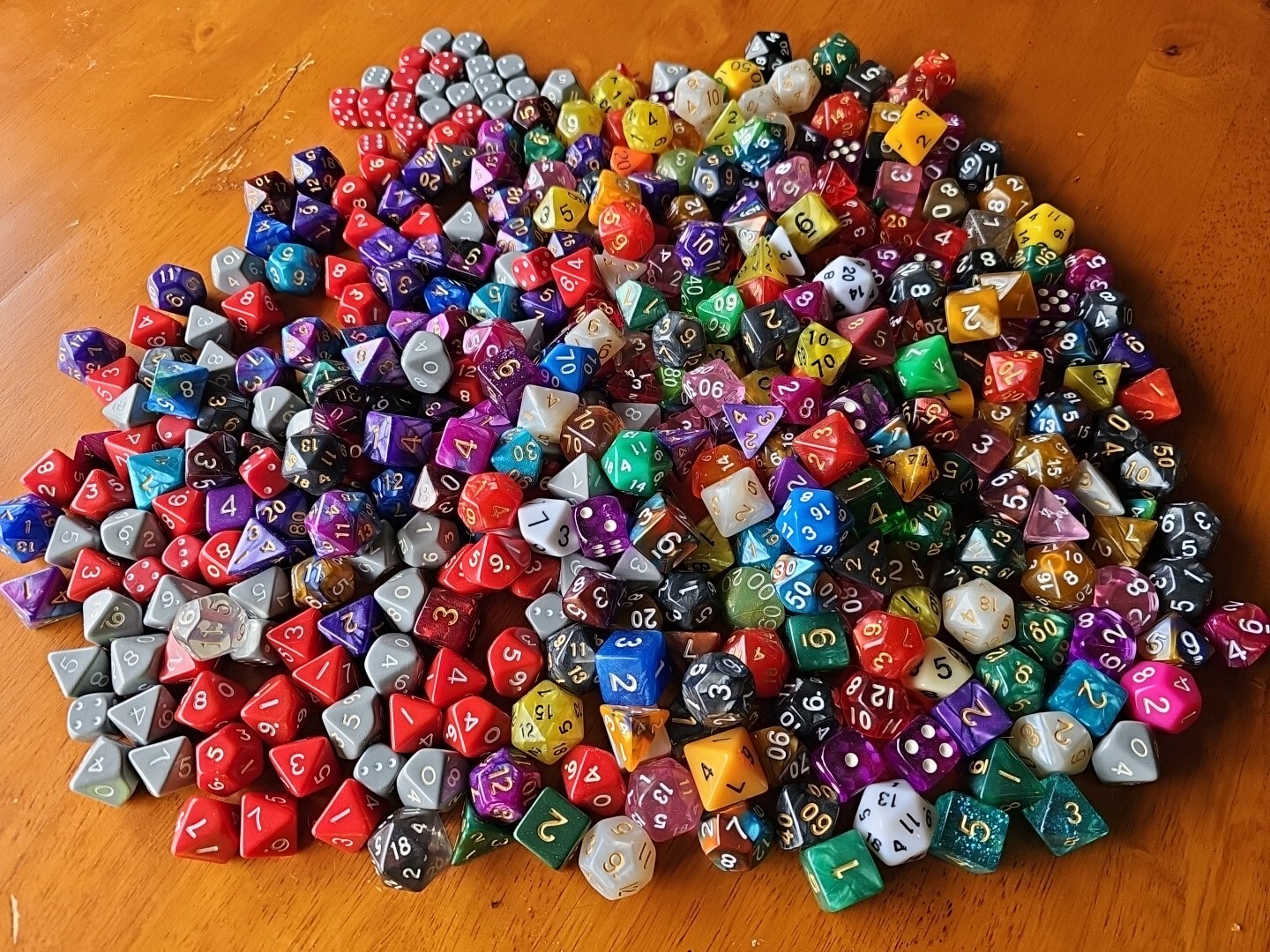 HugeLot of  Random Mixed Lot of Gaming Dice AD&D & Other Used Rare Casino Dice