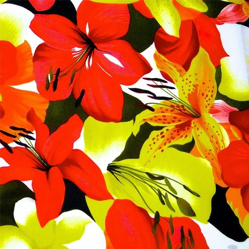 Alexander Henry Hawaiian Print Large Red, Orange Yelow Hibiscus & Lillia Pua BTY - Afbeelding 1 van 5
