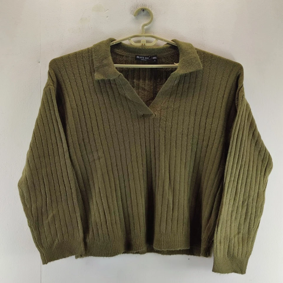 Camiseta feminina brave soul londres verde sálvia martha com nervuras gola V tamanho 12 grátis pp - Imagem 3 de 4