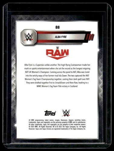 2025 Topps cromo WWE #88 refractor geométrico Alba Fyre - Imagen 2 de 2