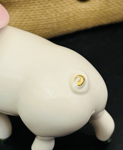 LENOX Bella's Bonnet Hat Butterfly Best In Show Porcelain Pig 4.25” Figurine - Picture 3 of 24