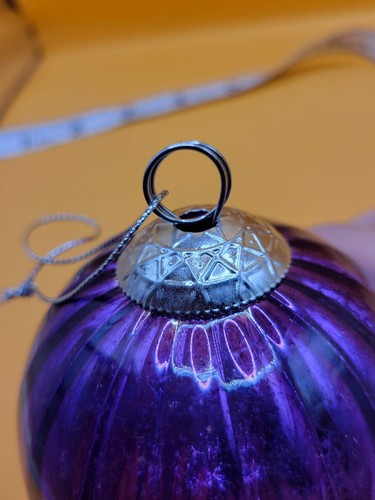 Bola redonda acanalada púrpura estilo bola adorno de Navidad de vidrio 3" - Imagen 8 de 12