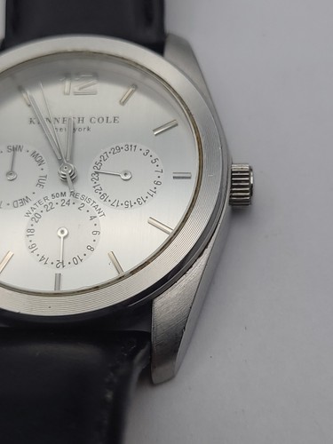Kenneth Cole Multi-Dial Analog Quarz Herrenuhr schwarzes Band neue Batterie funktioniert - Bild 2 von 15