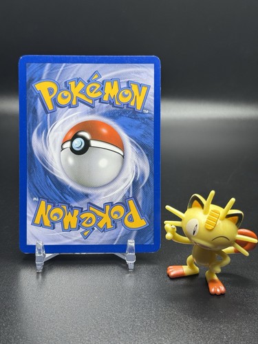 Eevee 83/108 Dark Explorers Regular - Picture 2 of 2