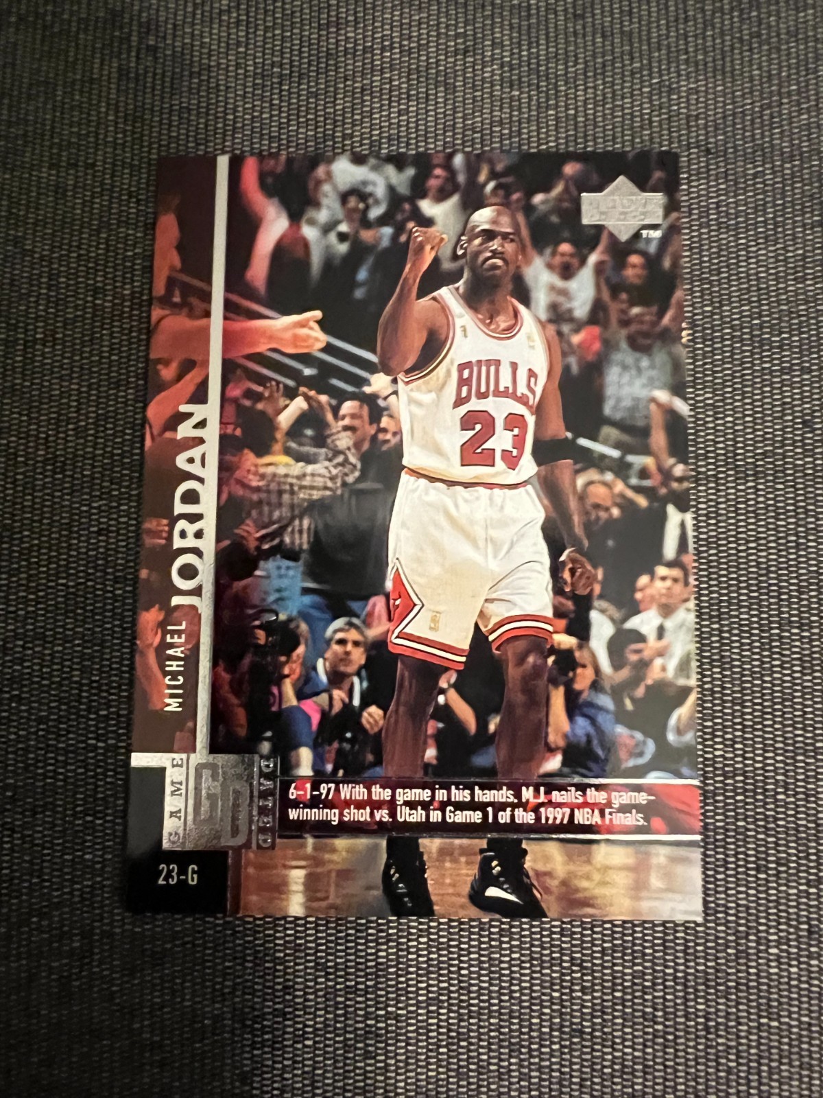 1997-98 Upper Deck Basketball Chicago Bulls Michael Jordan #18