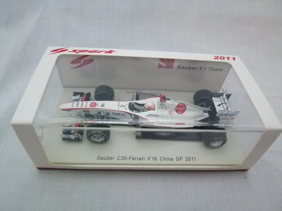 F1 Spark 1/43 HRT F111 #22 Chinese GP 2011 - Karthikeyan REF