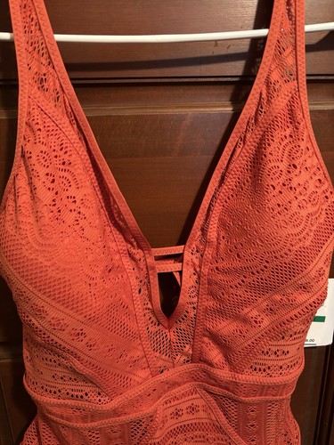 * NWT * BECCA by Rebecca Virtue Color Play Plunge Crochet Swimsuit -L - 101007 - Picture 2 of 6