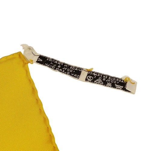 HERMES Carre 90 LES QUATRE SAISONS Bufanda de Seda Mantón Amarillo Multicolor Sin Caja - Imagen 9 de 10