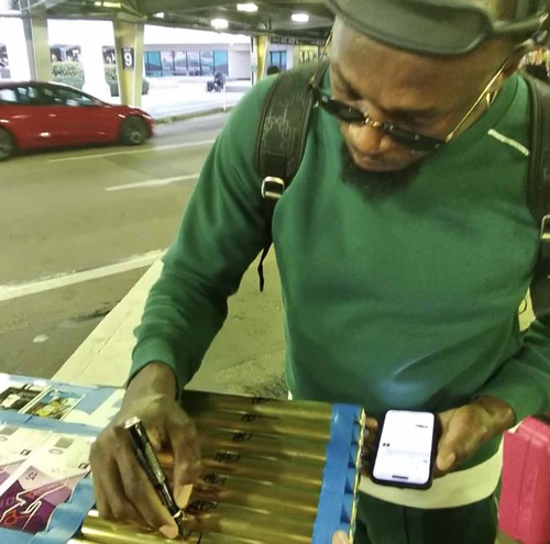 Fastest Man Alive Usain Bolt Signed Rio 2016 Olympic Ticket COA Proof Photo 10 - Picture 6 of 9