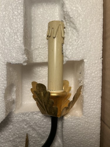 Chelsea House Burkhart Bathroom Wall Sconce Light New - Picture 7 of 12