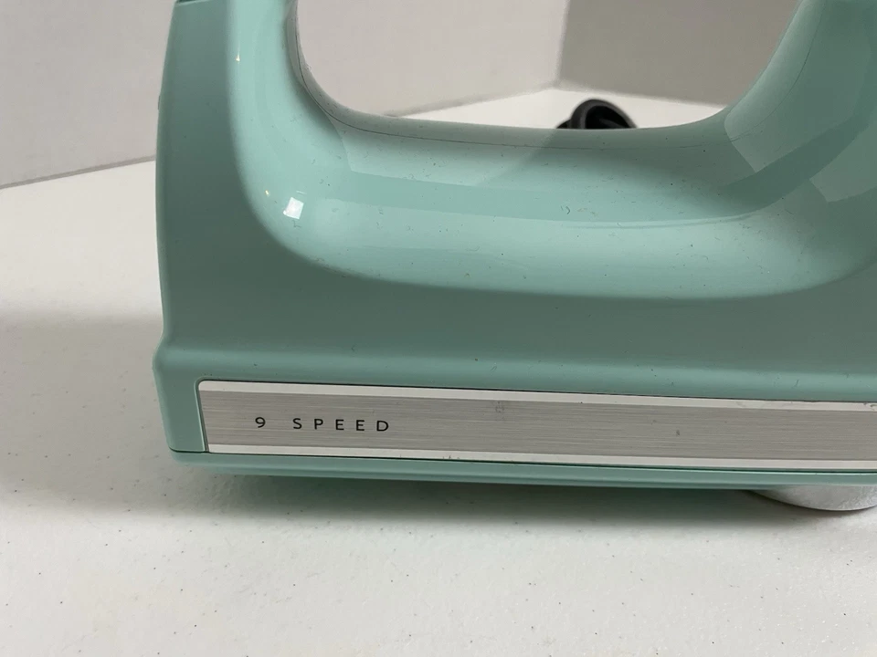 KitchenAid Batidora de Mano 9 Velocidades Azul Teal Claro Bebé - Solo Base - Sin Accesorios Foto 2 de 4