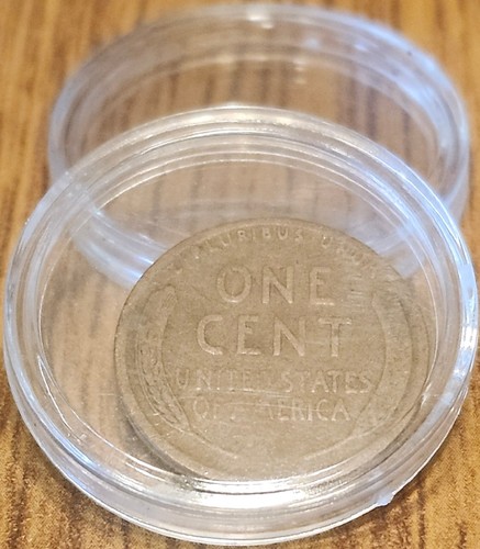 Vintage and Rare 1917 Lincoln Wheat Penny No Mint Mark - Picture 2 of 2