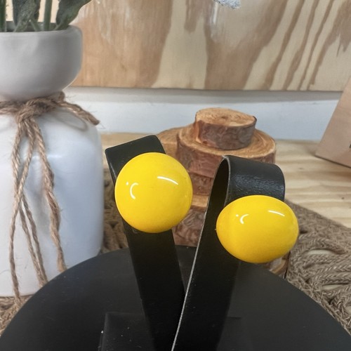 Vintage 3/4" gelbe Kuppel Ohrstecker - Acryl Statement Mod - Bild 3 von 7