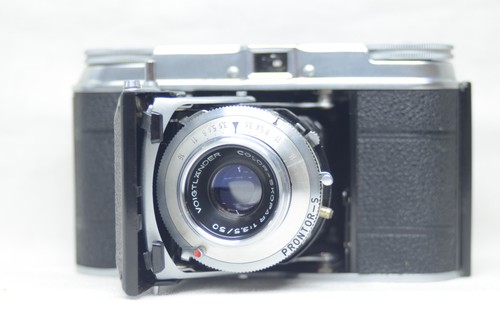 Cámara Voigtlander VITO II vintage hecha en Alemania con estuche de cuero - Imagen 7 de 18
