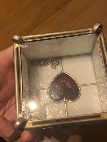 VTG Stained Glass Keep Sake Jewelery Box Heart White Pearl 4X4. Glass Bottom - Picture 4 of 8