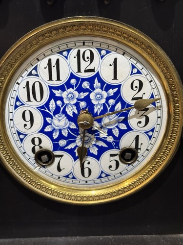 Very Nice Victorian Aesthetic Movement Ebonised 8 Day Mantel Clock Fully Working - Picture 7 of 11