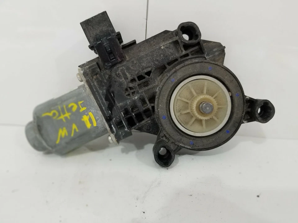 Двигатель заднего правого пассажирского окна 2011 Volkswagen Jetta от оригинального производителя 6R0959812D - Изображение 2 из 4