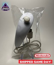Genuine OEM White Nintendo nunchucks for Nintendo Wii or Wii U Excellent Clean