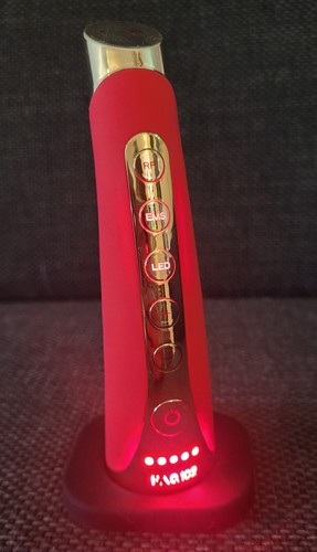 ***FOREO FAQ 102 Antifaltenbehandlung Gesichtstherapie Straffung*** - Bild 3 von 4