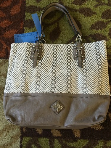 NWT Simply Vera Vera Wang Catherine Tote Handbag $99 - Picture 6 of 8