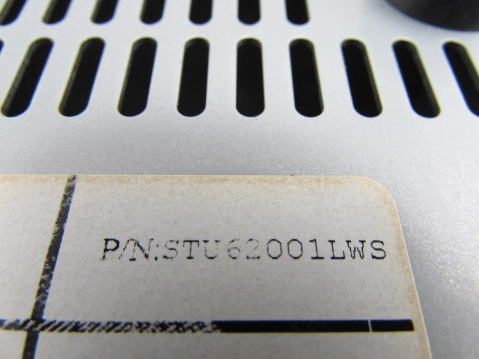 Seagate STU62001LWS Viper 200 100/200GB Ultrium LTO-1 SCSI External Tape Drive - Image 4 of 4