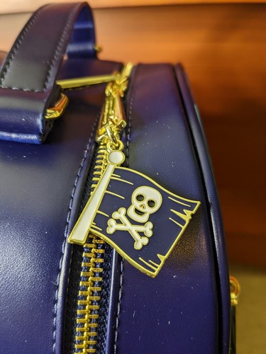 LOUNGEFLY DISNEY PETER PAN & CAPTAIN HOOK MINI BACKPACK~ WITH TAGS~ NEW~ - Picture 6 of 8