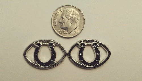 Indianapolis Colts Enamel Layered Pewter Charm for Paracord Bracelet - Picture 2 of 2