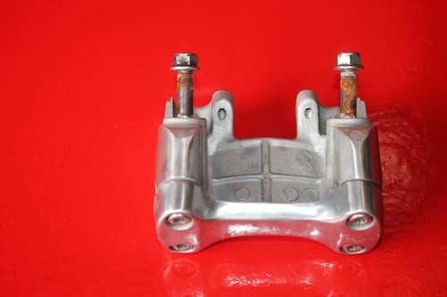 90 1990 YAMAHA VMAX 1200 VMX1200 OEM HANDEBAR RISER - Picture 5 of 8