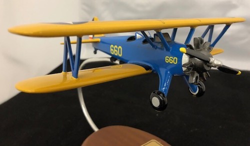 GREAT COND!! US Army PT-17 Stearman Kaydet Display Model Plane With Wood Stand - Picture 8 of 8