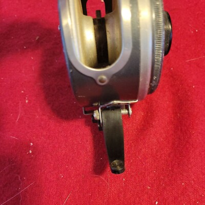 NICE RARE VINTAGE PFLUEGER SUPEREX No. 755 FISHING REEL GOOD
